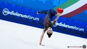 aa q wang zilu chn ph simone ferraro sfa04093 copia